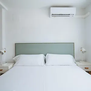 Ninesuites Cathedral Apartment